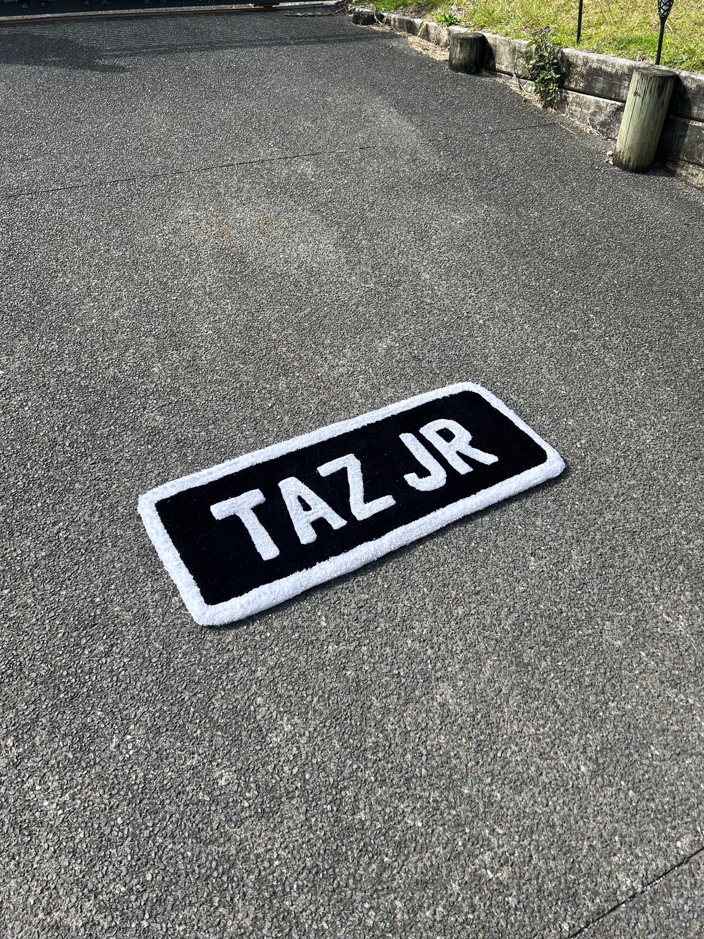 LICENSE PLATE
